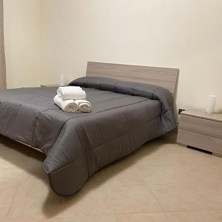 Casa Olivella Apartman Santa Flavia Kültér fotó